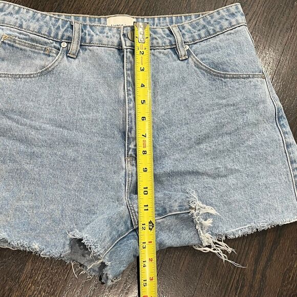 Abrand Venice Jean Shorts Women’s 29 Light Blue Denim‎ High Rise Cut Off - Picture 7 of 8